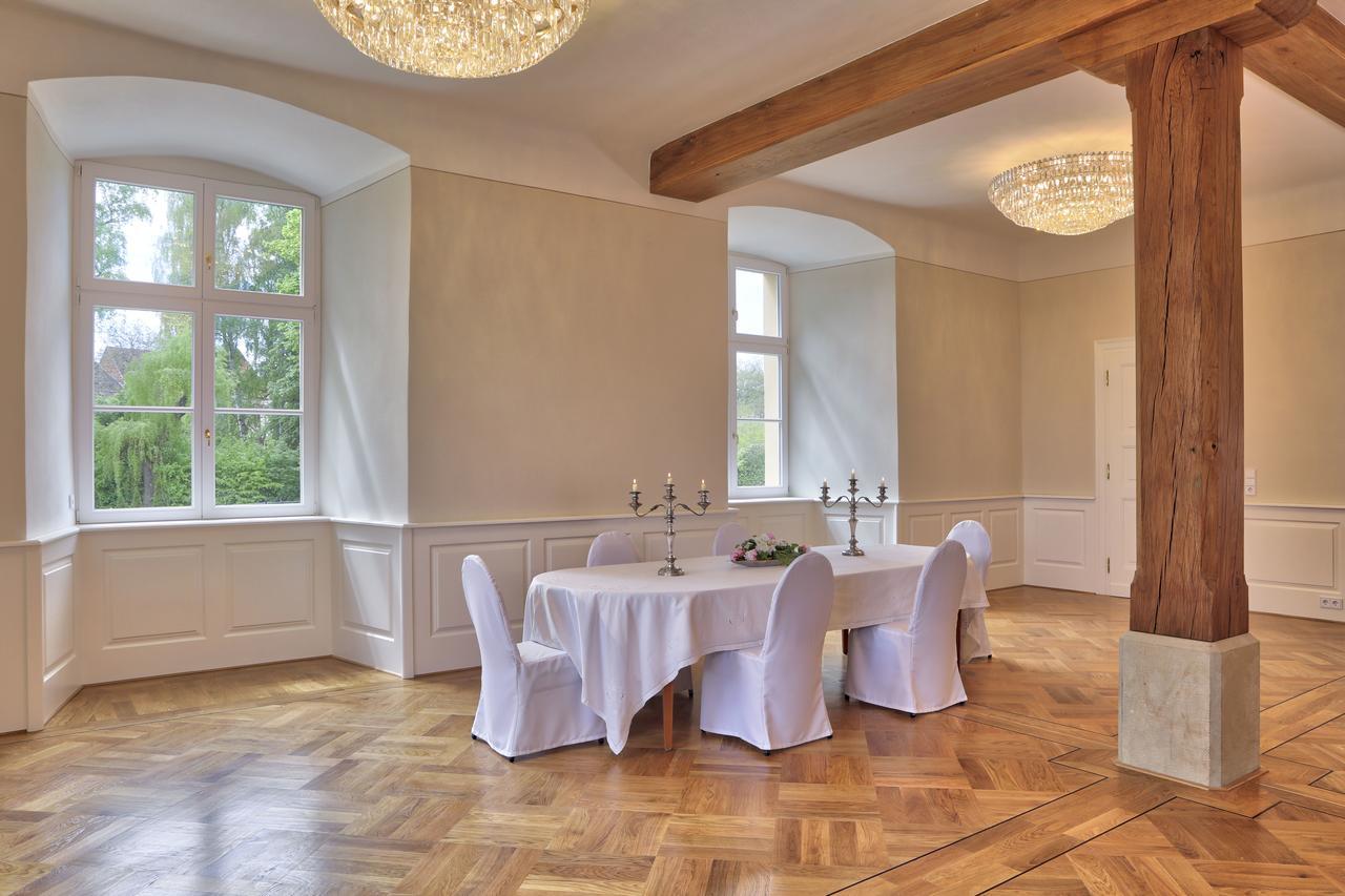 Hotel Brunnenhaus Schloss Landau Bad Arolsen Eksteriør billede