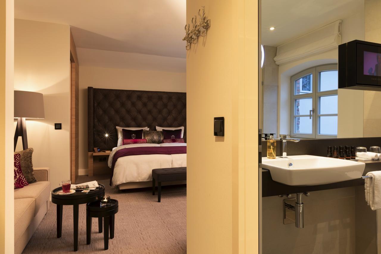 Hotel Brunnenhaus Schloss Landau Bad Arolsen Eksteriør billede